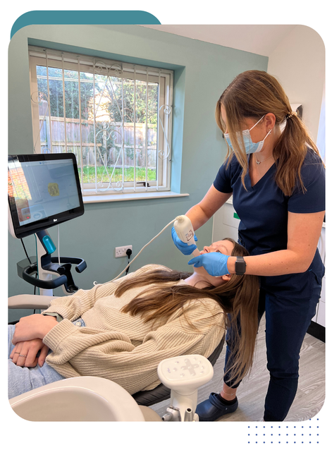 Invisalign 3D scan at Dental 22